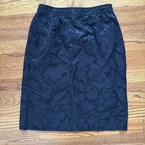 Vintage ilgwu Black Flower skirt Size 8